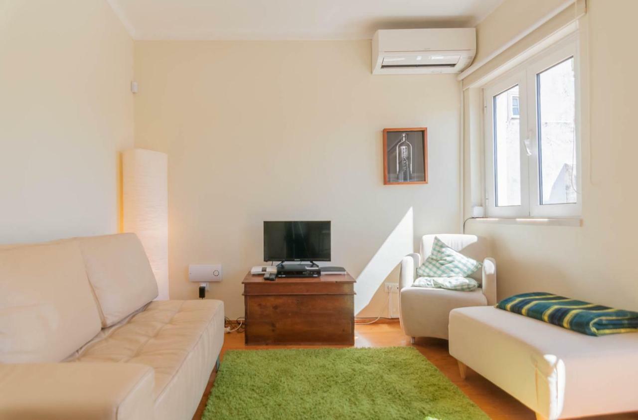 'White House' Apartment- Alfama Lisboa Exterior foto